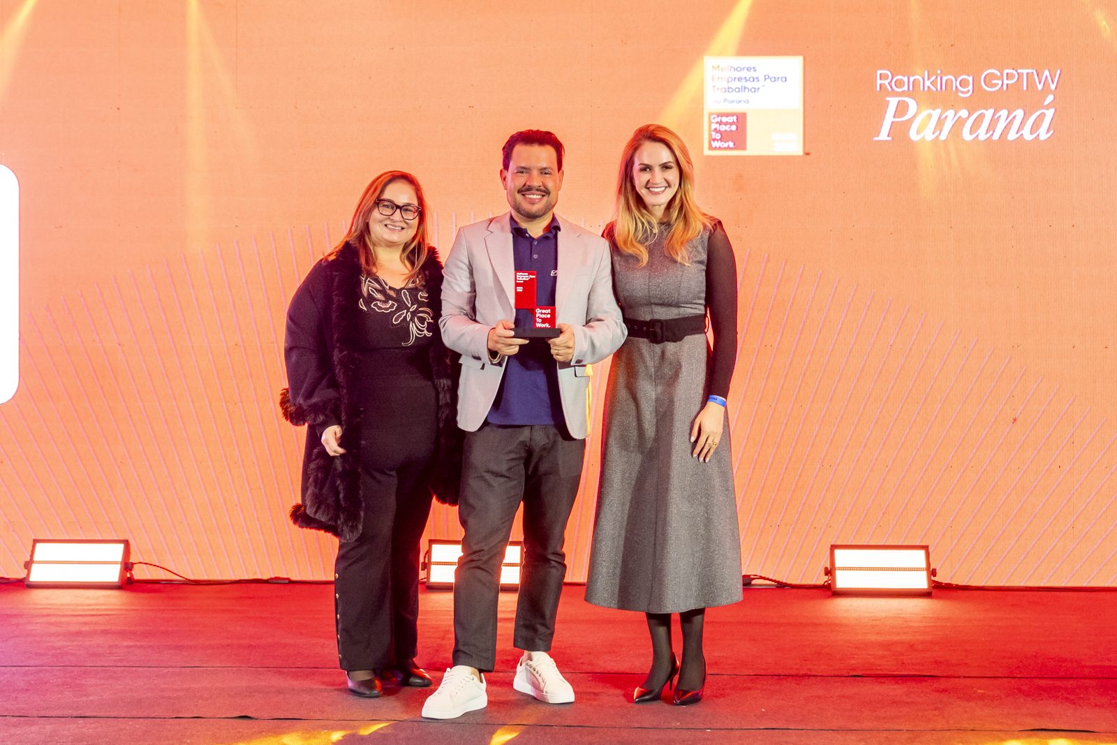 Time da Prime Control na premiação do Ranking GPTW Paraná 2026